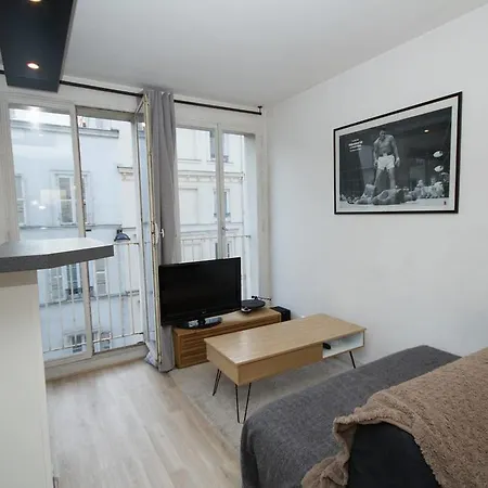 Apartment Cosy In Clignancourt